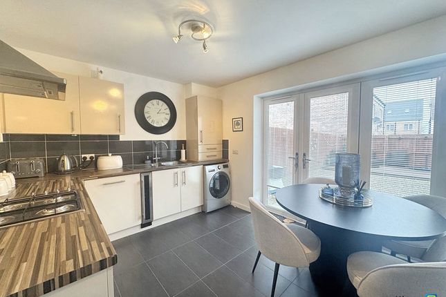 16, Hexham Gardens, Blyth photo 4