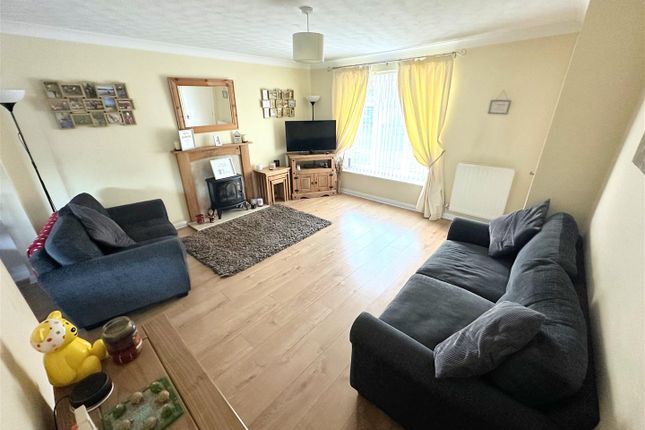 43, Walkmill Crescent, Carlisle photo 3