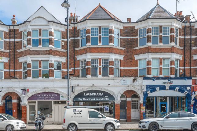 Flat for sale in Fortis Green Road, London