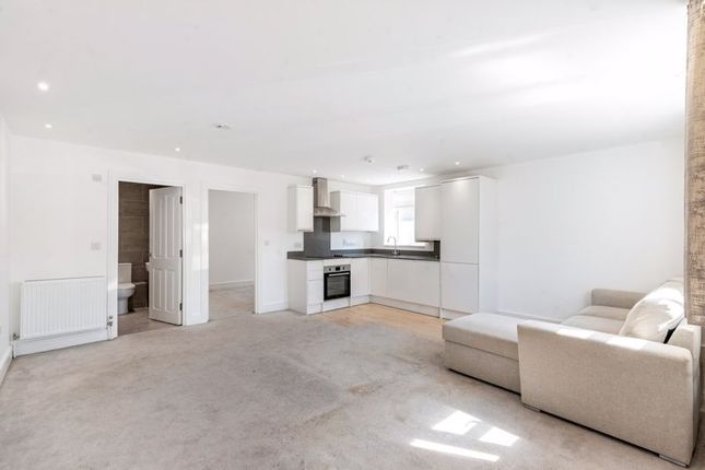 Flat for sale in Main Road, Sidcup