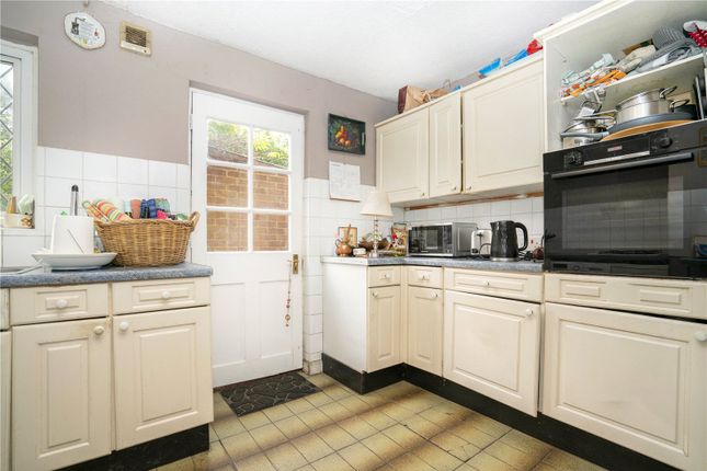 6, Clifford Road, Richmond photo 4