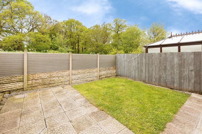 8 Woodlands Court,, DEESIDE, Clwyd photo 4