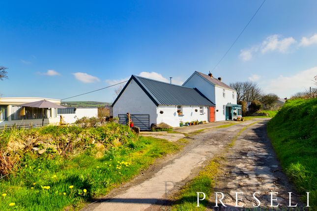 Thumbnail Farmhouse for sale in Little Newcastle, Haverfordwest