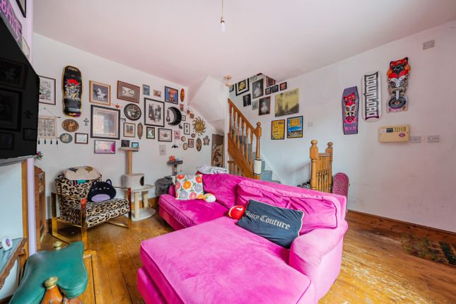 22, Kelsall Place, Leeds photo 3