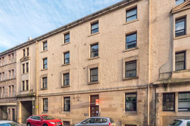 Flat to rent in Merchant House, Maritime Street, Edinburgh