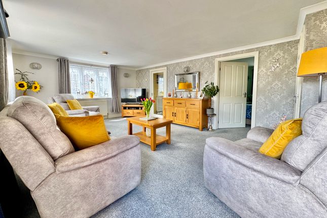 14, Seaward Road, Swanage photo 3