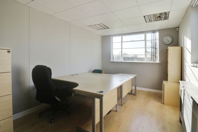 Office to let in Beeches Road, Wickford