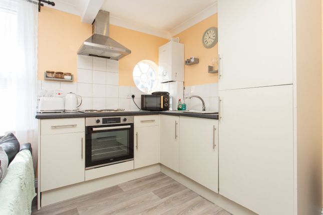 Flat 1, 189, High Street, Herne Bay photo 3