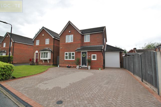Thumbnail Detached house for sale in Honiton Way, Altrincham, Cheshire