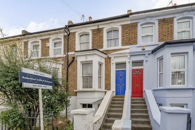 Thumbnail Flat for sale in Chaucer Road, London