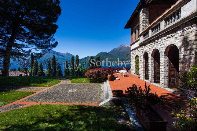 Villa for sale in Via Al Cà, Bellano, Lombardia