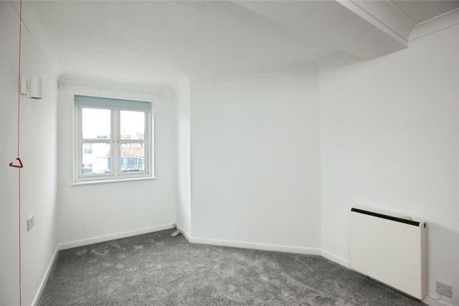 Flat 69, Tembani Court, Colin Road, Paignton photo 3