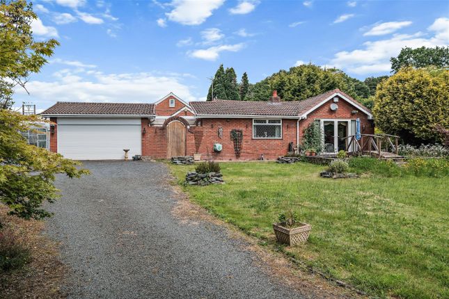 Bungalow for sale in Worcester Road, Titton, Stourport-On-Severn