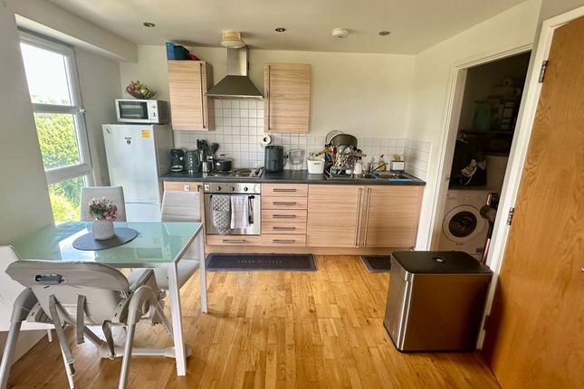 33 Freshfields, Spindletree Avenue, Manchester photo 5