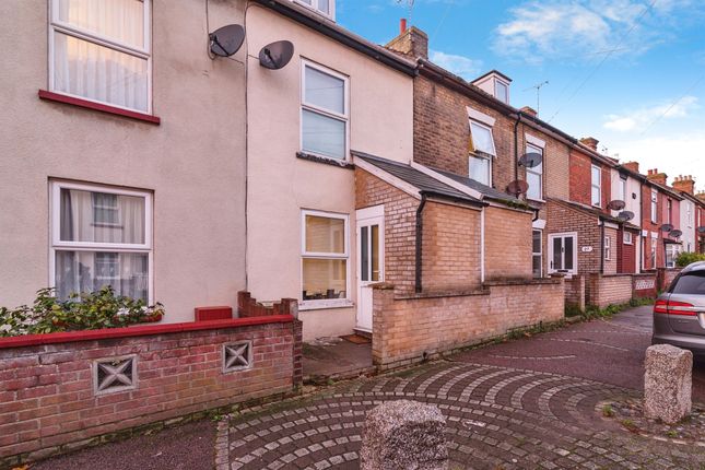 Thumbnail Terraced house for sale in Oxford Road, Lowestoft