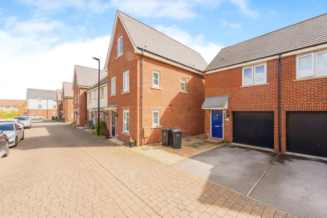 End terrace house for sale in Greenside Close, Wixams, Bedford, Bedfordshire