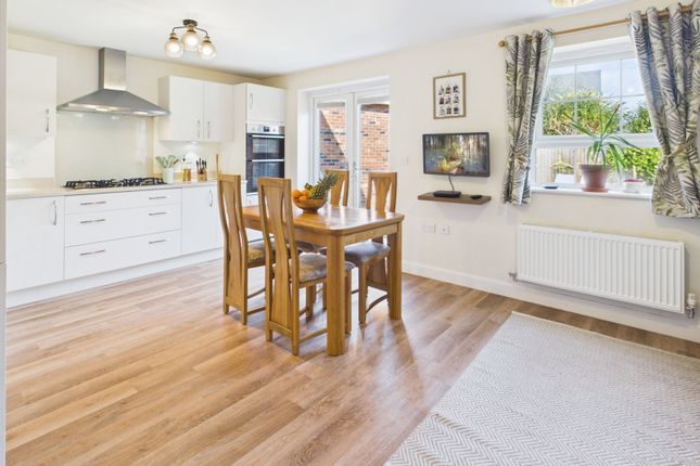 1, Meadowside Drive, Nantwich photo 4