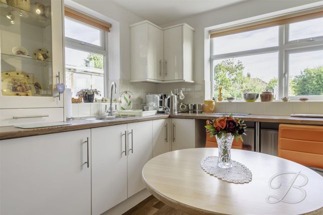 24, Woburn Road, Mansfield photo 2