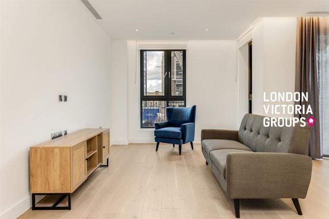 Flat 1, Opus House, 3 Salutation Gardens, London photo 3