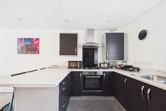 25, Mallard Close, Bristol photo 3