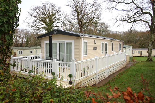 Thumbnail Mobile/park home for sale in Hoburne Bashley, New Milton, Hampshire