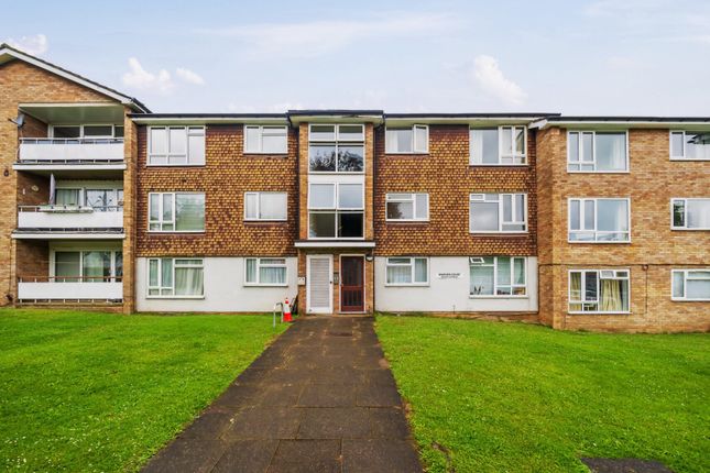 Thumbnail Flat for sale in Warner Avenue, Cheam, Sutton