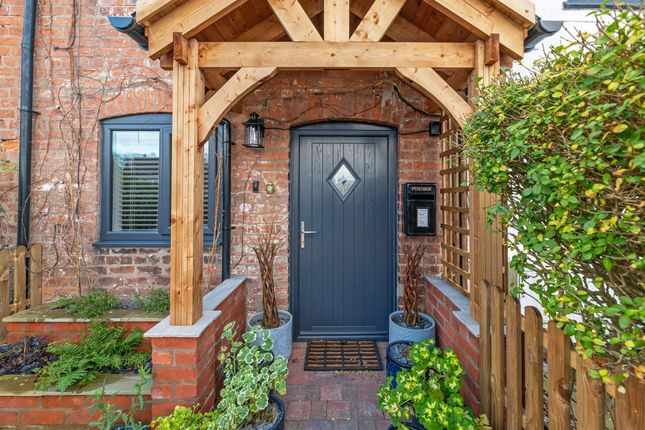 54 Bates Lane, Frodsham photo 2