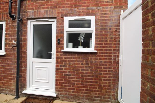 Detached house for sale in Swan Mead, Luton