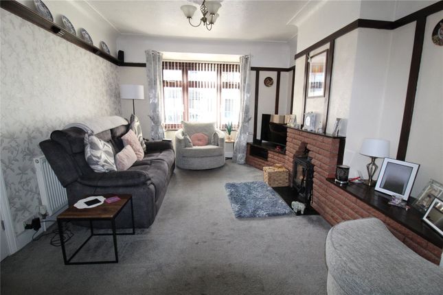 220, Little Wakering Road, Southend-on-Sea photo 3