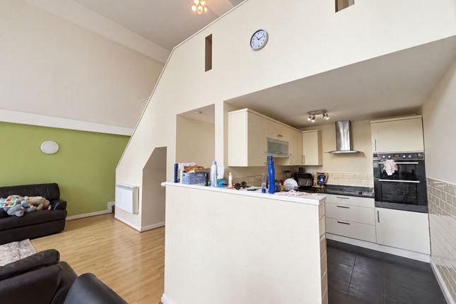 Apt 4, 15 Hatton Garden, Liverpool photo 3