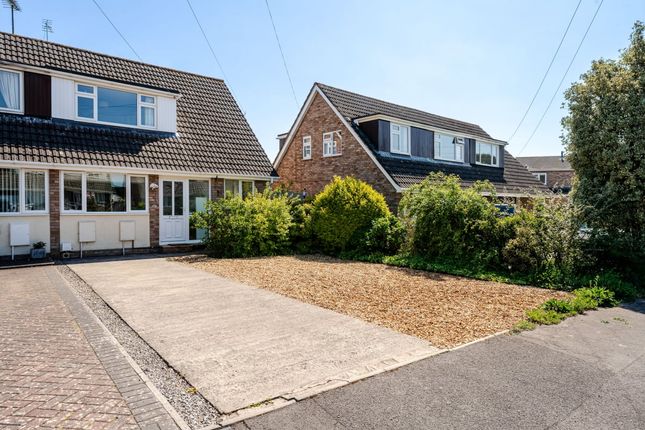 41, Wrington Mead, Congresbury photo 4