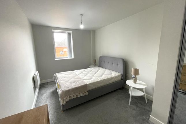 Apartment 64 Steel House, Petersfield Avenue, Slough photo 5