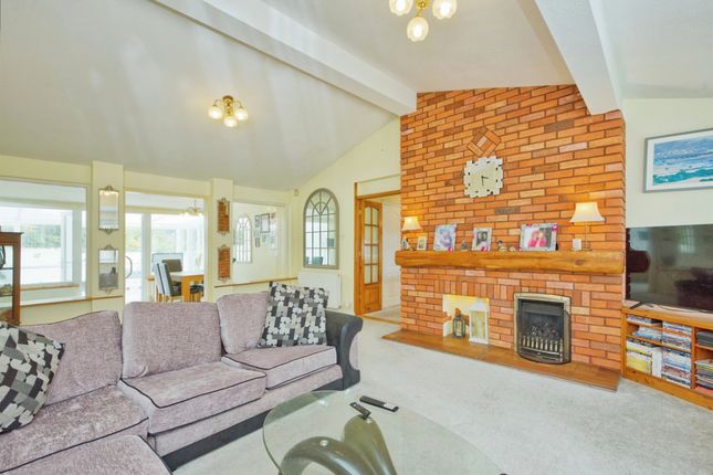 10, Old Farm Road, Minehead photo 2
