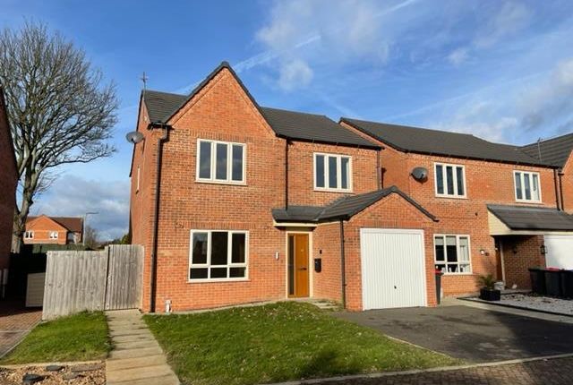 Thumbnail Property to rent in Pilot Drive, Hucknall, Nottingham