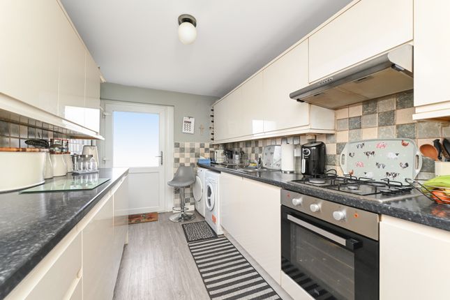 5, Hawthorn Crescent, Mayfield photo 4