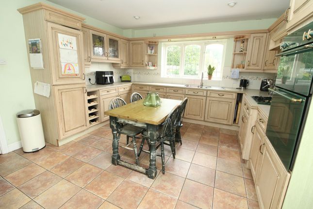 Detached house for sale in Park Avenue, Newport Pagnell