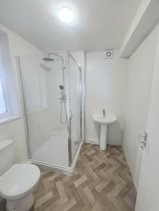 4 Princess Louise Road Flat 3, Blyth photo 4