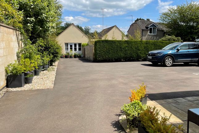 Thumbnail Detached house for sale in Victoria Road, Cirencester