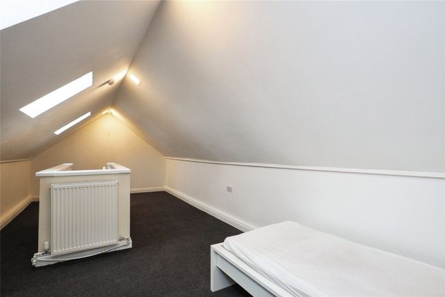 17, Maypole, Nottingham photo 4