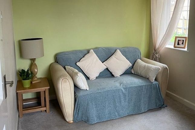 Rodney Crescent, Worthing photo 3