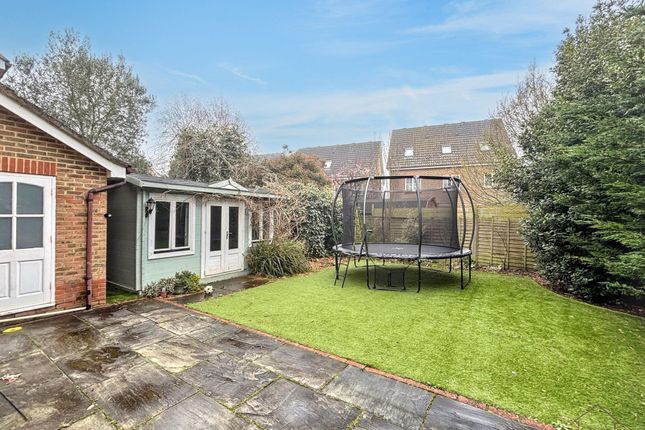 26 Mulberry Road, Ashford photo 4