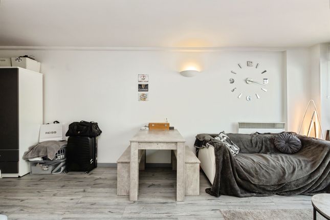 Apartment 802, Marco Island, Huntingdon Street, Nottingham photo 3
