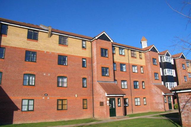 Thumbnail Flat to rent in Colgate Place, Enfield