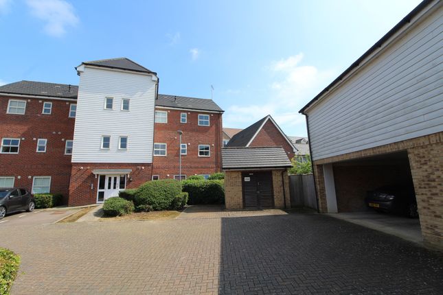 Flat for sale in Sheep Way, Redhouse Park, Milton Keynes