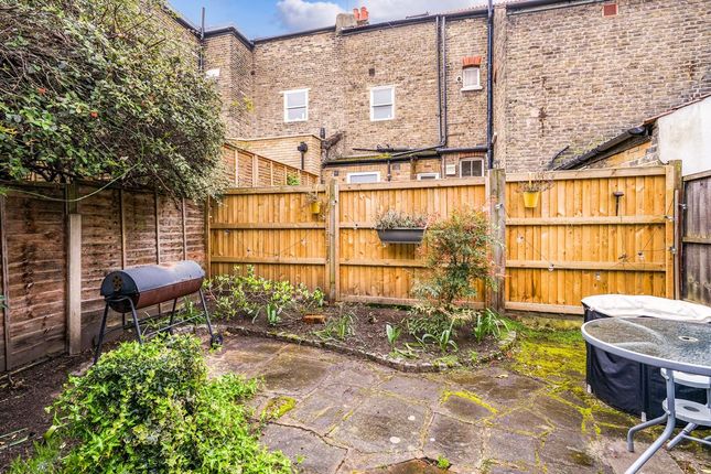 14a, Garfield Road, London photo 4