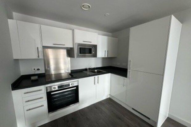 Thumbnail Flat to rent in Neptune Place, Liverpool