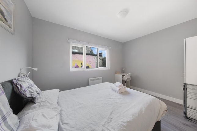 81A, Chamberlayne Road, Kensal Rise photo 4
