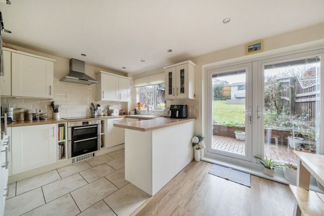1 Plumtree Drive, Exeter photo 2