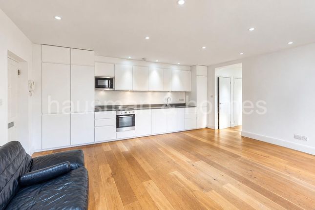 Flat 2, Graham Lodge, Graham Road, London photo 3