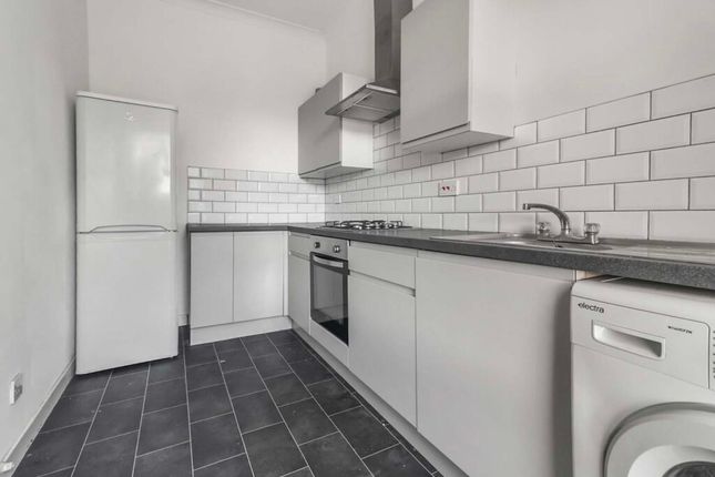 92a, Lauchope Street, Chapelhall photo 4